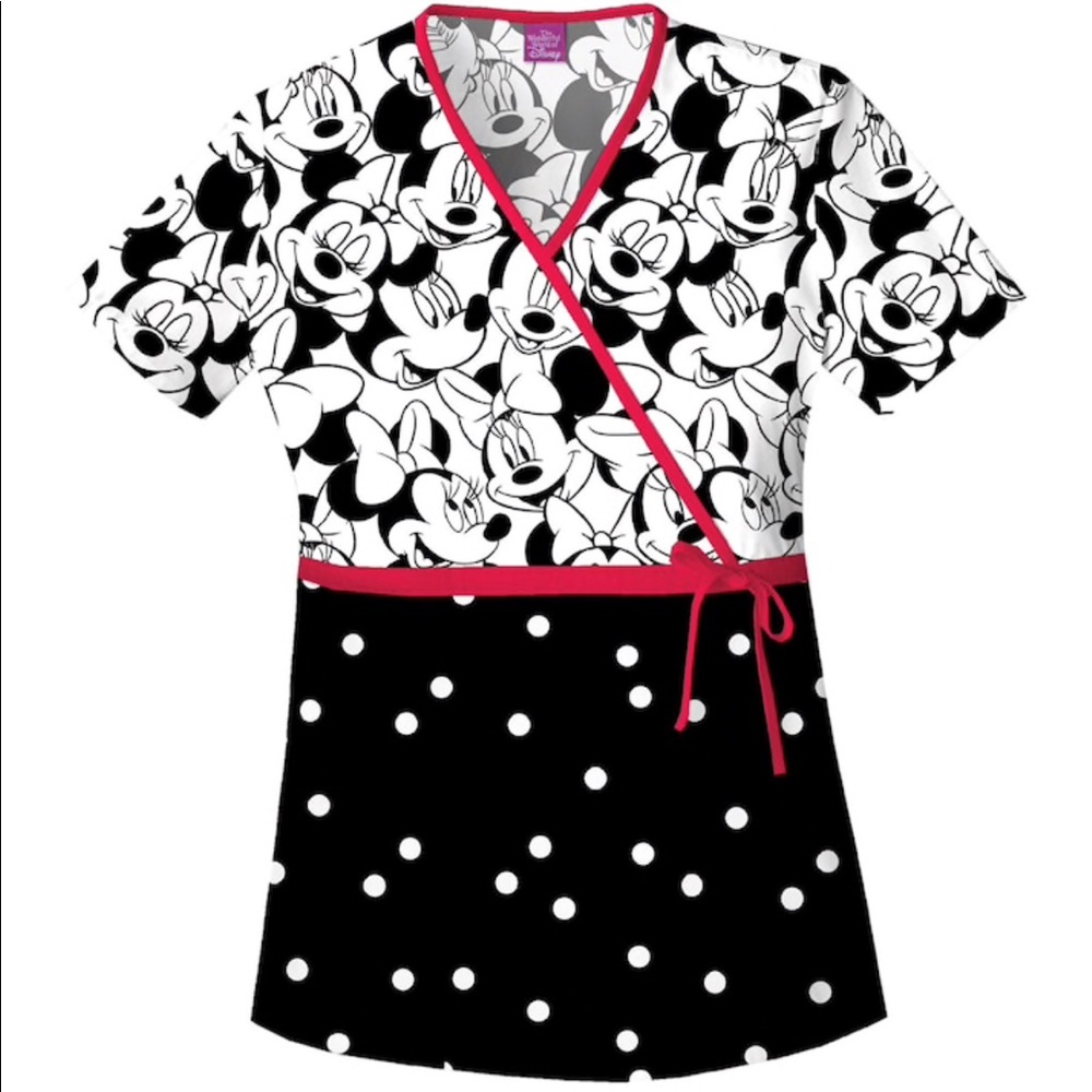 Minnie Mouse Cherokee Scrub Top ❤️